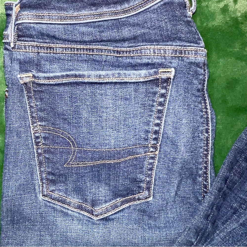 π₯ Women's AMERICAN EAGLE Denim Boot Cut Jeans - Picture 4 of 8